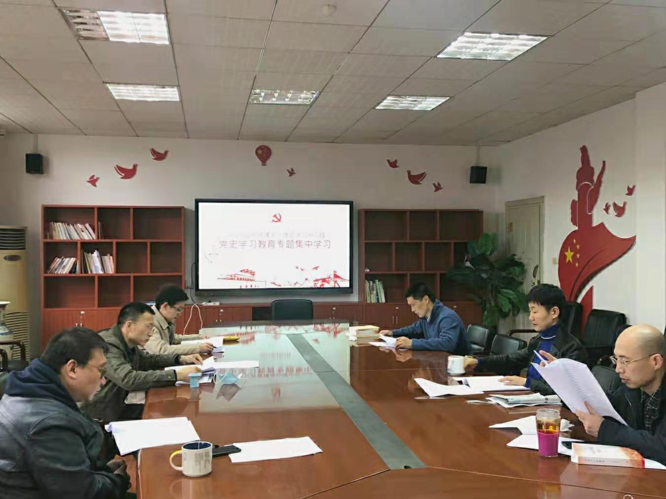 谈球吧体育app下载