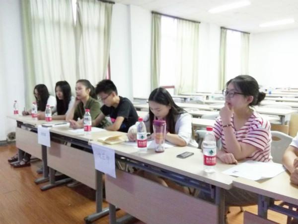 谈球吧体育app下载