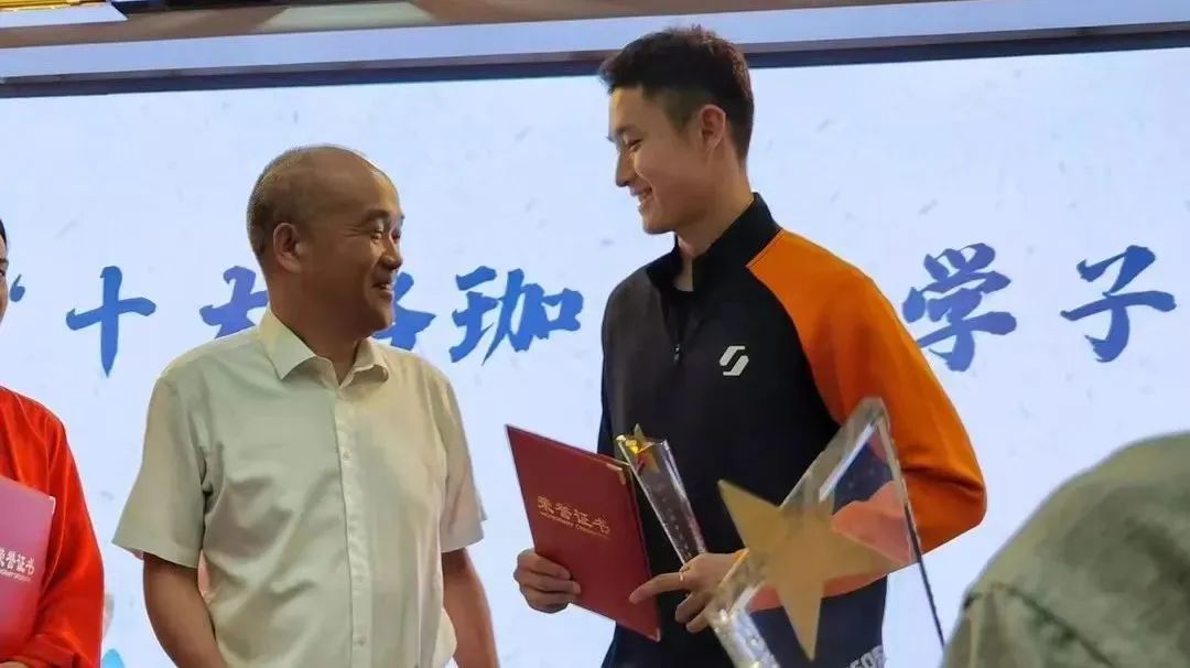 谈球吧体育app下载