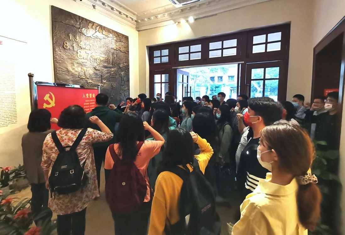 谈球吧体育app下载