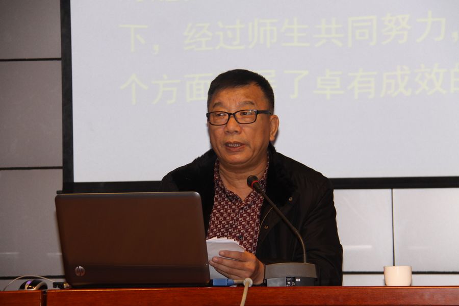 谈球吧体育app下载